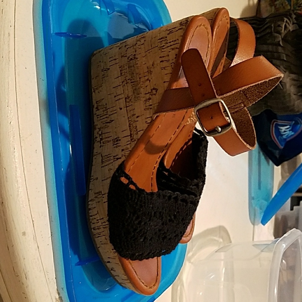 Wedges - Picture 2 of 2